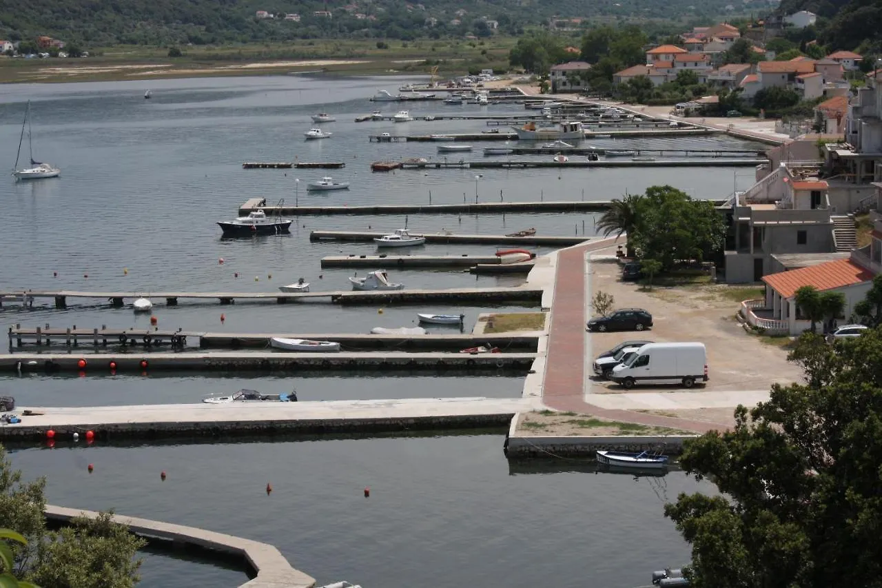 Apartment Supetarska Draga - Donja 2013B